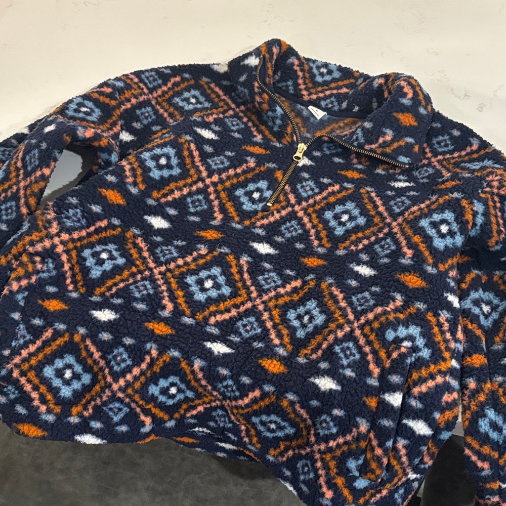 Old navy fleece pullover